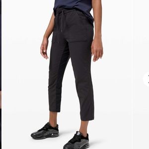 lululemon athletica Black Ankle Pants